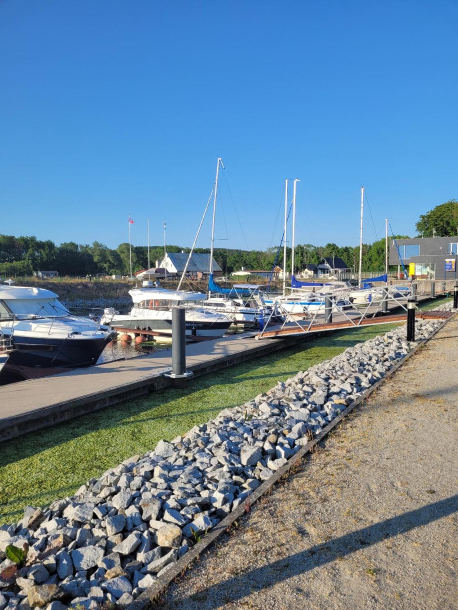Vila Chatki Nad Wodnym Zakatkiem. Wapnica  Exteriér fotografie