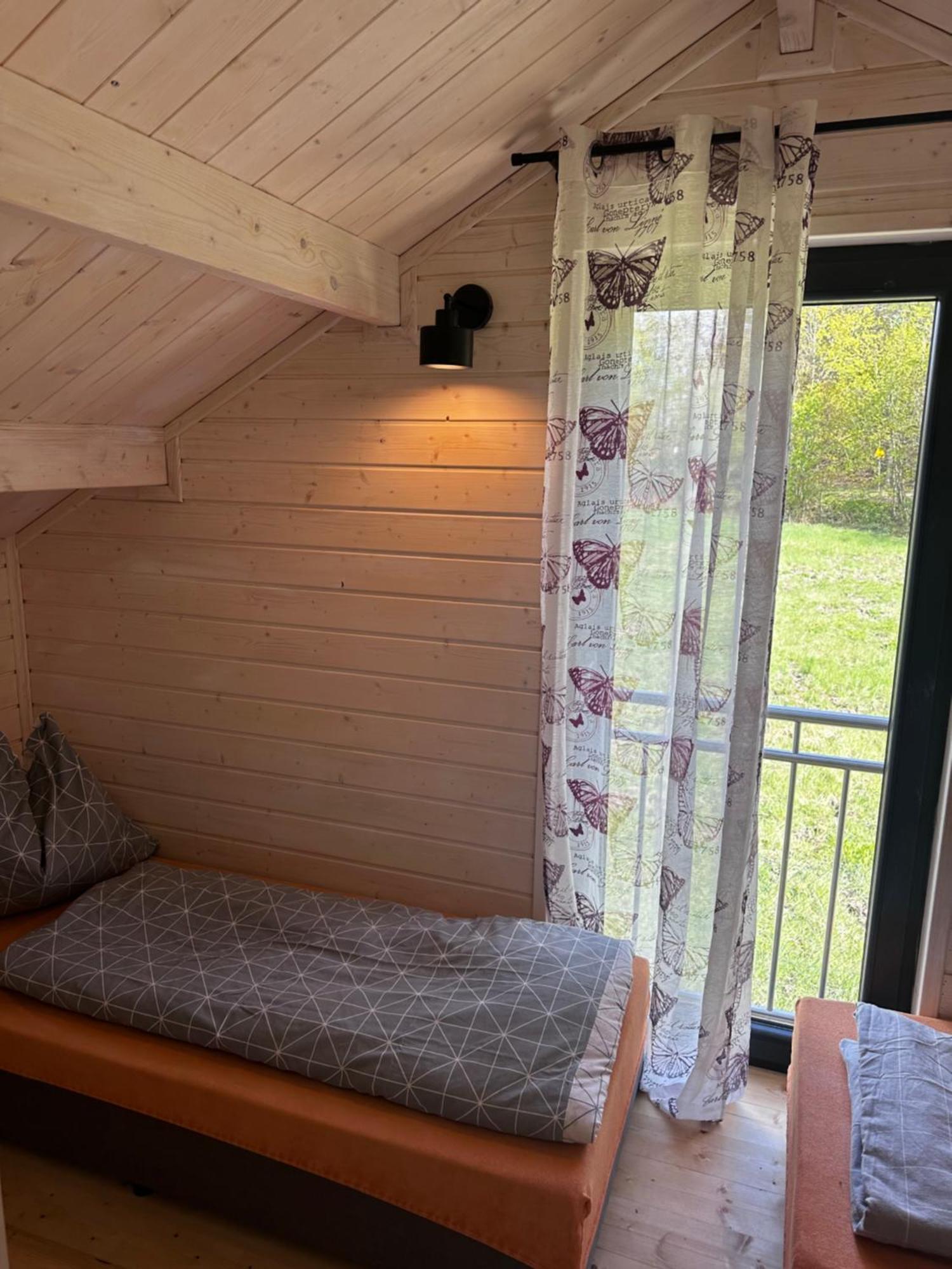 Vila Chatki Nad Wodnym Zakatkiem. Wapnica  Exteriér fotografie